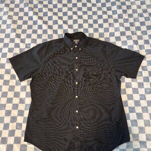 Wrinkle Free Short Sleeve Button Down Shirt